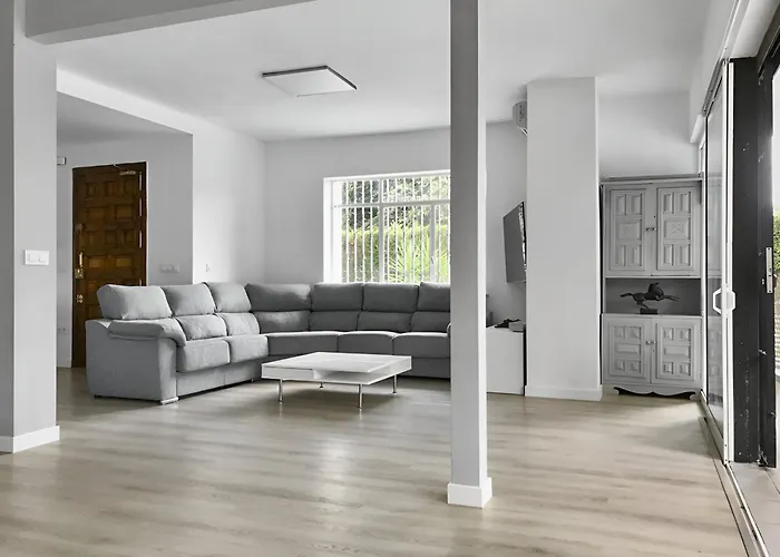 Alamos Jerez I Piscina Salada Climatizada I Bbq I Jardines I 850m2