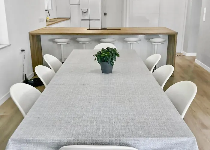 Villa Alamos Jerez I Piscina Salada Climatizada I Bbq I Jardines I 850m2