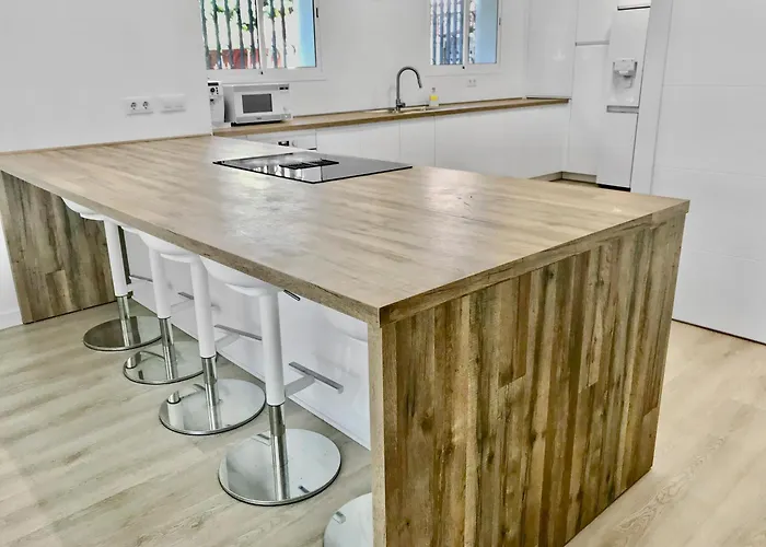 Alamos Jerez I Piscina Salada Climatizada I Bbq I Jardines I 850m2 Villa *