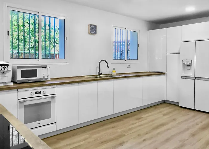 Alamos Jerez I Piscina Salada Climatizada I Bbq I Jardines I 850m2