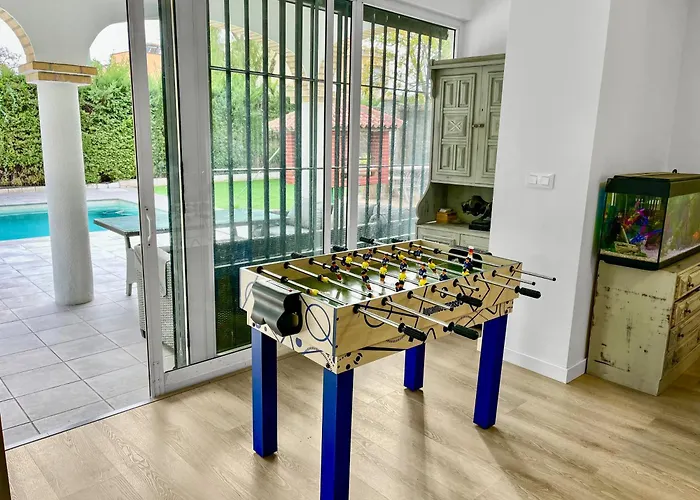 Вілла Alamos Jerez I Piscina Salada Climatizada I Bbq I Jardines I 850m2 Херес-де-ла-Фронтера